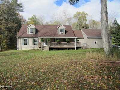 445 Churchill St Pittsfield, MA 01201