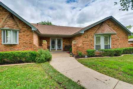 1004 Yellowstone Drive Grapevine, TX 76051