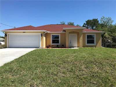 1426 Hempstead Ave North Port, FL 34286