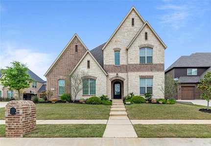 8913 Myranda Court North Richland Hills, TX 76182
