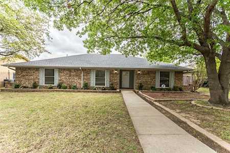 1909 Sierra Drive Lewisville, TX 75077