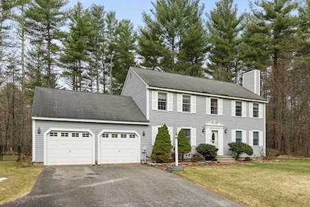 38 Spaulding Lane Groton, MA 01450