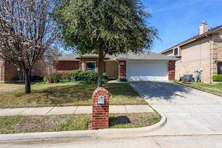 7316 Livingston Drive Denton, TX 76210