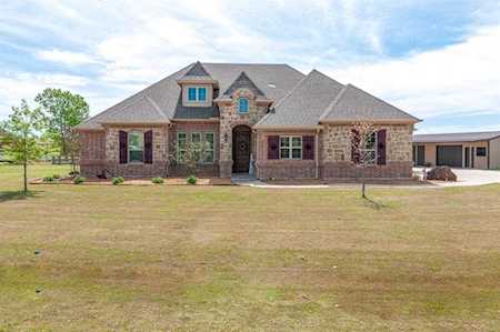 12831 Helen Road Justin, TX 76247