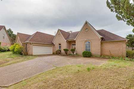 8819 E Lybrook Cv Memphis, TN 38016