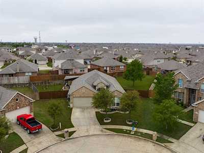 1409 Peak Circle Little Elm, TX 75068