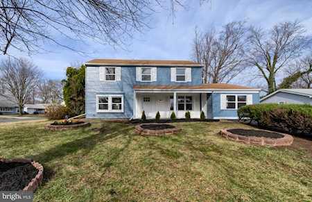 1 Parish Ln Willingboro, NJ 08046