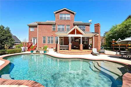 700 Castlestone Ln Matthews, NC 28104
