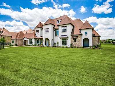 3724 N White Chapel Boulevard Southlake, TX 76092