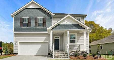 230 Pilsen Drive Fuquay Varina, NC 27526