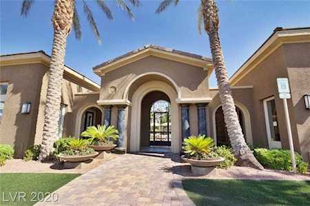 2900 Sunridge Heights #814 Henderson, NV 89052