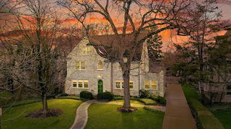 2498 Fair Avenue Bexley, OH 43209