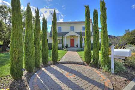224 Canon Dr Santa Barbara, CA 93105