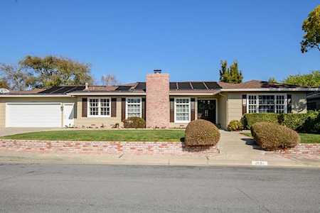 2687 Birchtree Ln Santa Clara, CA 95051