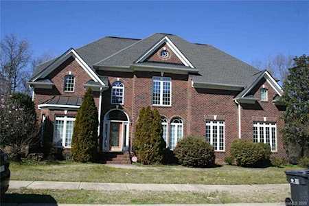 1318 Bershire Ln Charlotte, NC 28262