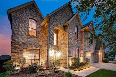 1202 Hayfield Street Roanoke, TX 76262
