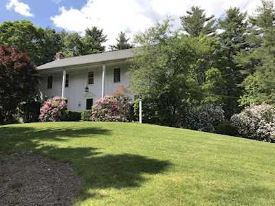 19 Robin Road Norfolk, MA 02056