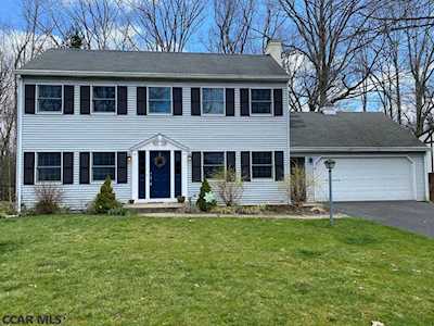 613 Berkshire Drive State College, PA 16803