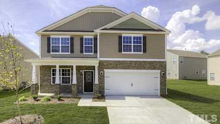 664 River Dell Townes Avenue Clayton, NC 27526