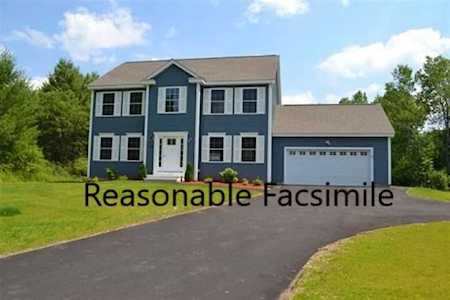 88 Creekside Dr #9-17 Manchester, NH 03109