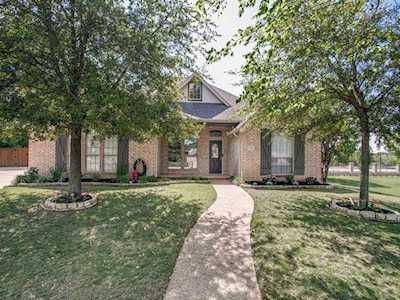 7916 BRANDON Court North Richland Hills, TX 76182