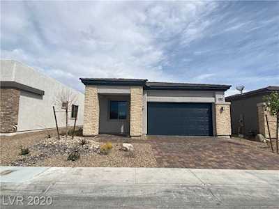 9032 Golden Crow Ave Las Vegas, NV 89148