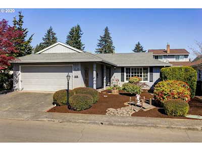 15935 SW Oak Meadow Ln Tigard, OR 97224