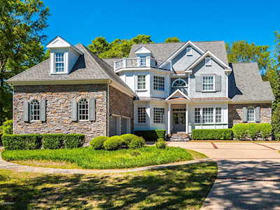 1224 Arboretum Drive Wilmington, NC 28405