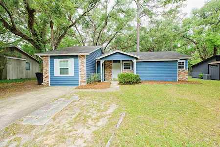 2695 Faringdon Drive Tallahassee, FL 32303