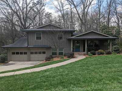 6352 Saint John Ln Charlotte, NC 28210