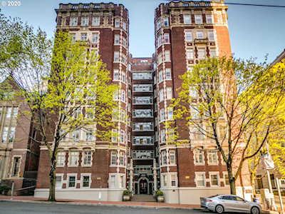 1209 SW 6th Ave #404 Portland, OR 97204