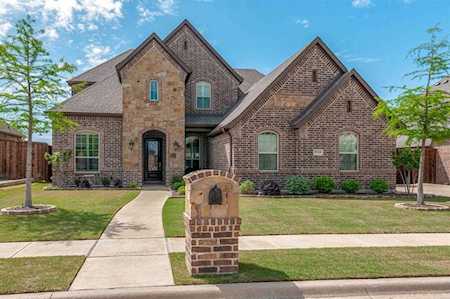 9124 Northampton Drive North Richland Hills, TX 76182