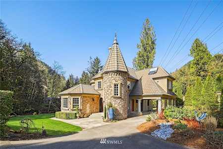 12815 Issaquah-Hobart Rd SE Issaquah, WA 98027