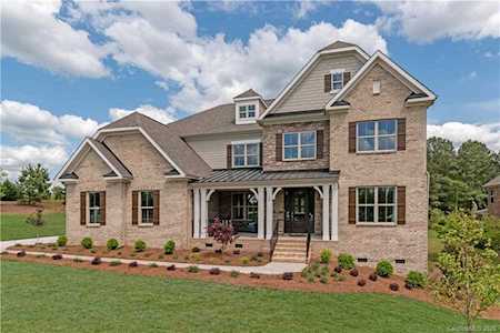 101 Highclere Dr Waxhaw, NC 28173