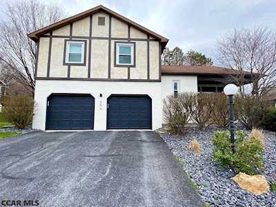 656 Berkshire Drive State College, PA 16803