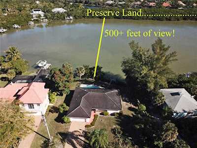 5834 Pine Tree Dr Sanibel, FL 33957