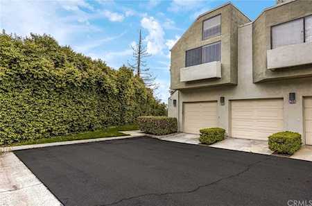 5744 E Creekside Avenue #42 Orange, CA 92869