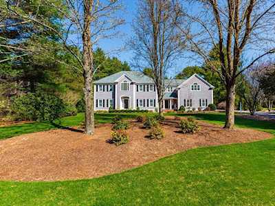 159 York Rd Mansfield, MA 02048