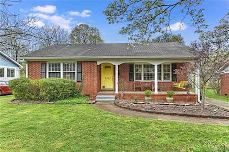 2933 Telford Place Charlotte, NC 28205