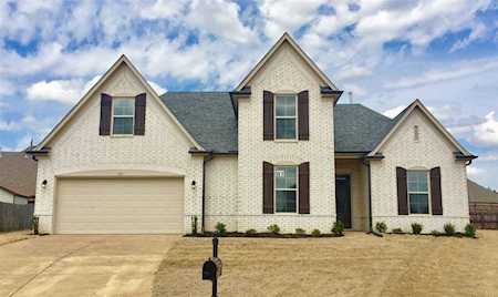 315 Misty Fields Rd Oakland, TN 38060