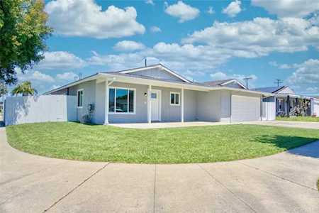 9431 Blane Circle Huntington Beach, CA 92646