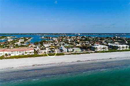 2760 Gulf Blvd #C5 Belleair Beach, FL 33786