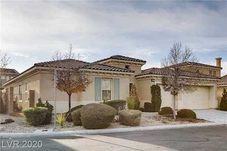 7577 Pearl Crescent Dr Las Vegas, NV 89113