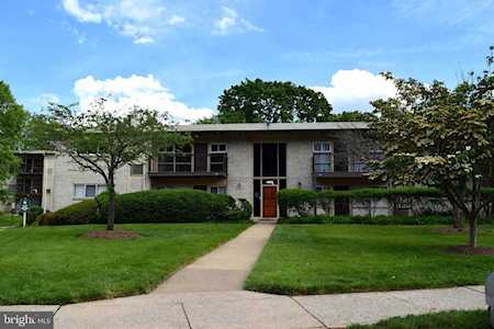4959 Americana Dr #202 Annandale, VA 22003