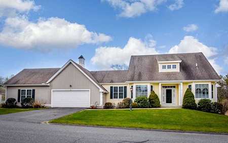 37 Braeburn Lane #37 Ashland, MA 01721