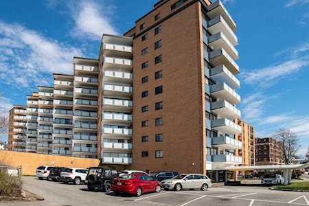 300 Lynn Shore Drive #305 Lynn, MA 01902