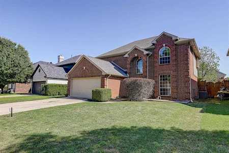 1809 Hunters Ridge Drive Grapevine, TX 76051