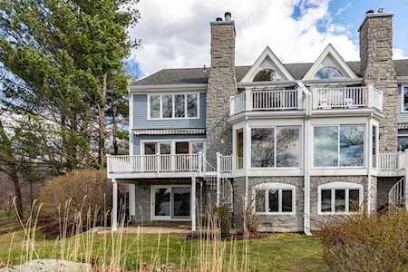 1 Hawkswood #1 Amesbury, MA 01913
