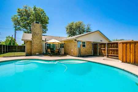 5025 Clover Valley Drive The Colony, TX 75056