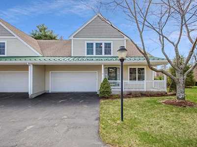 49 Harvest Cir #49 Holden, MA 01520